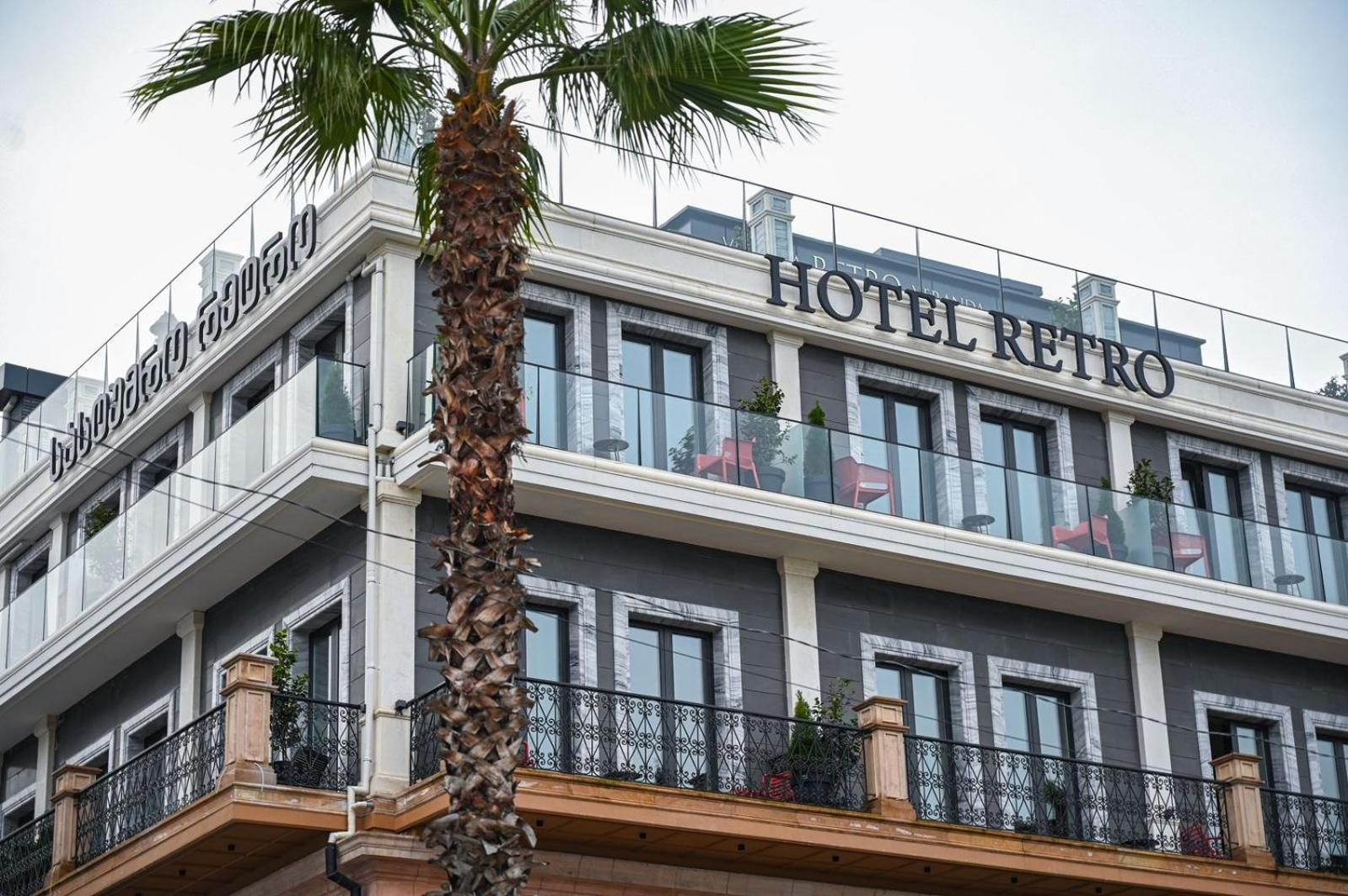 Hotel Retro Batumi Exterior photo